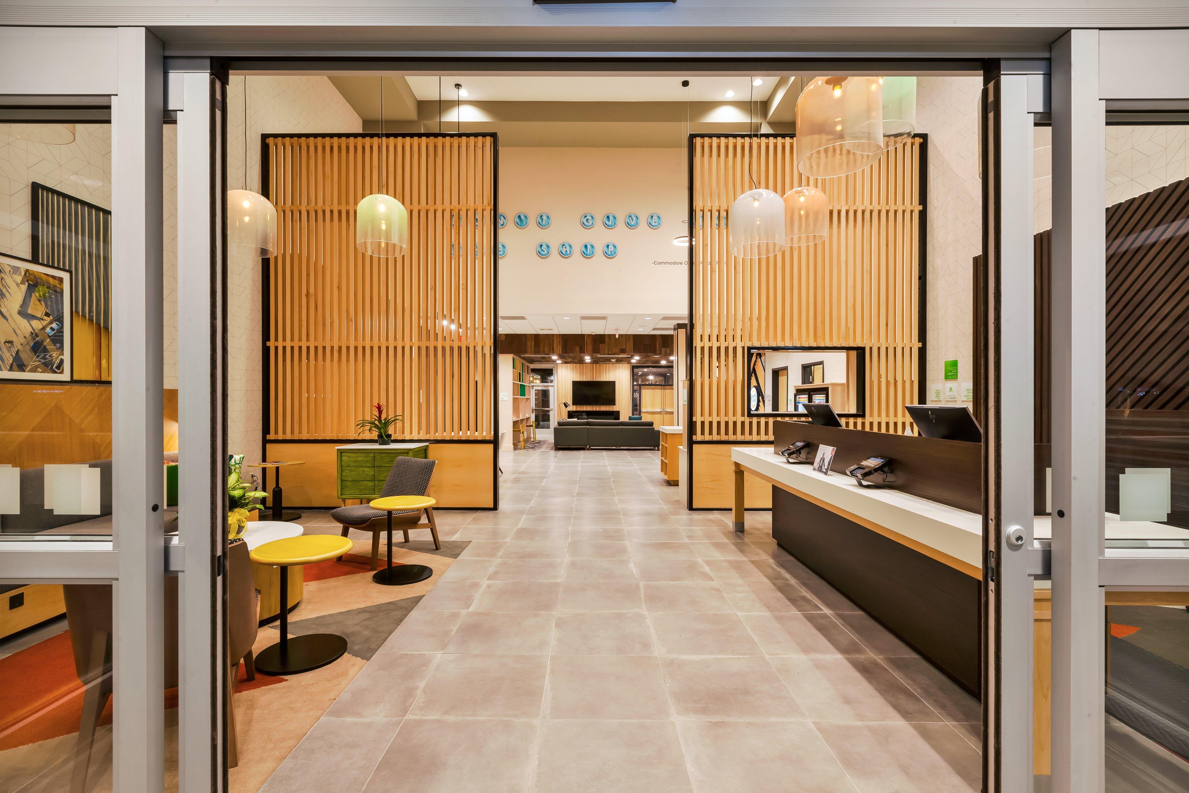 佩里斯堡托莱多西南假日套房酒店 外观 照片